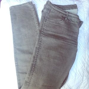 Gray Low Waist Skinny Jeans